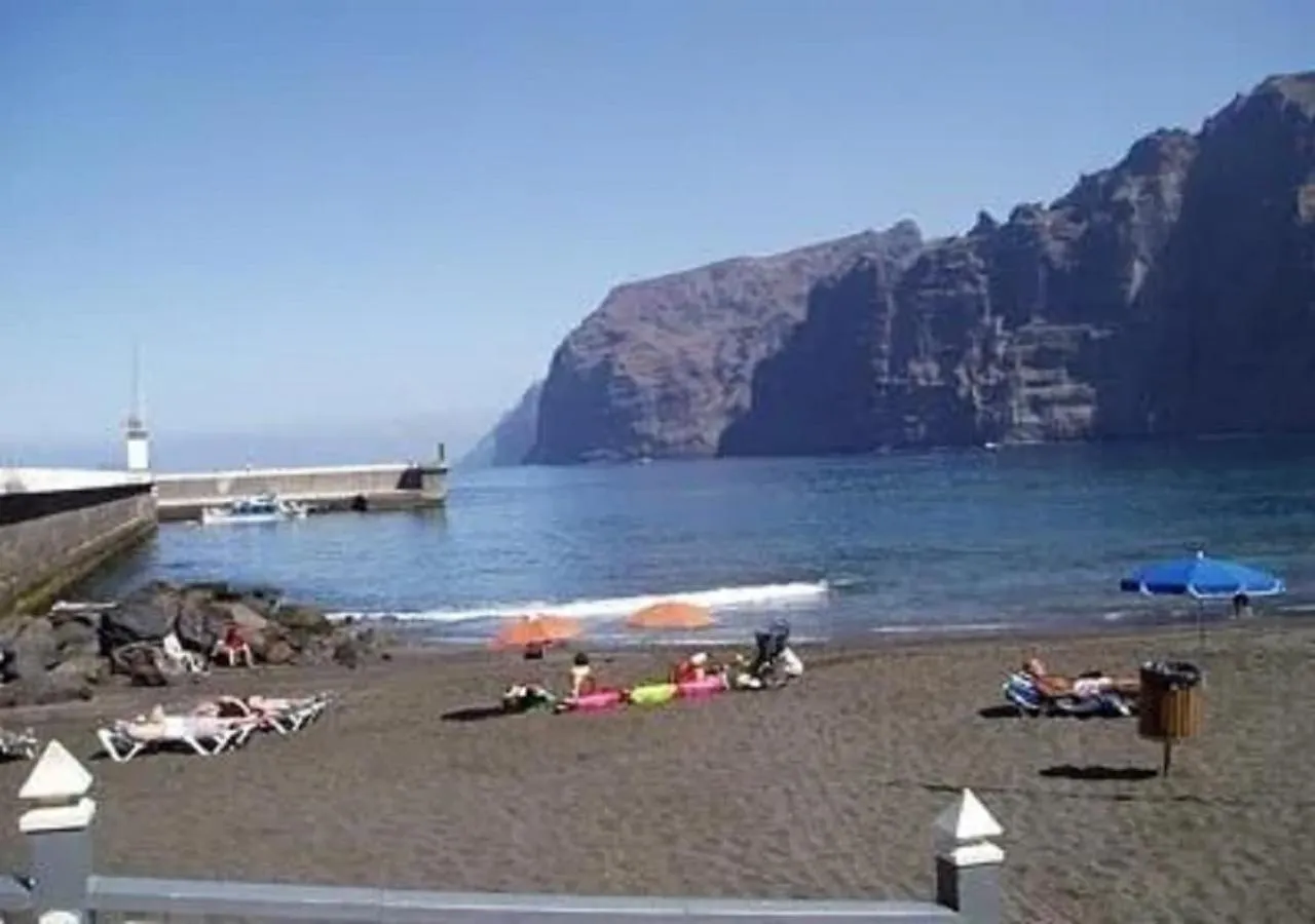 Medusa 3-1/1 Crab Island 0*, Puerto de Santiago (Tenerife) Hiszpania